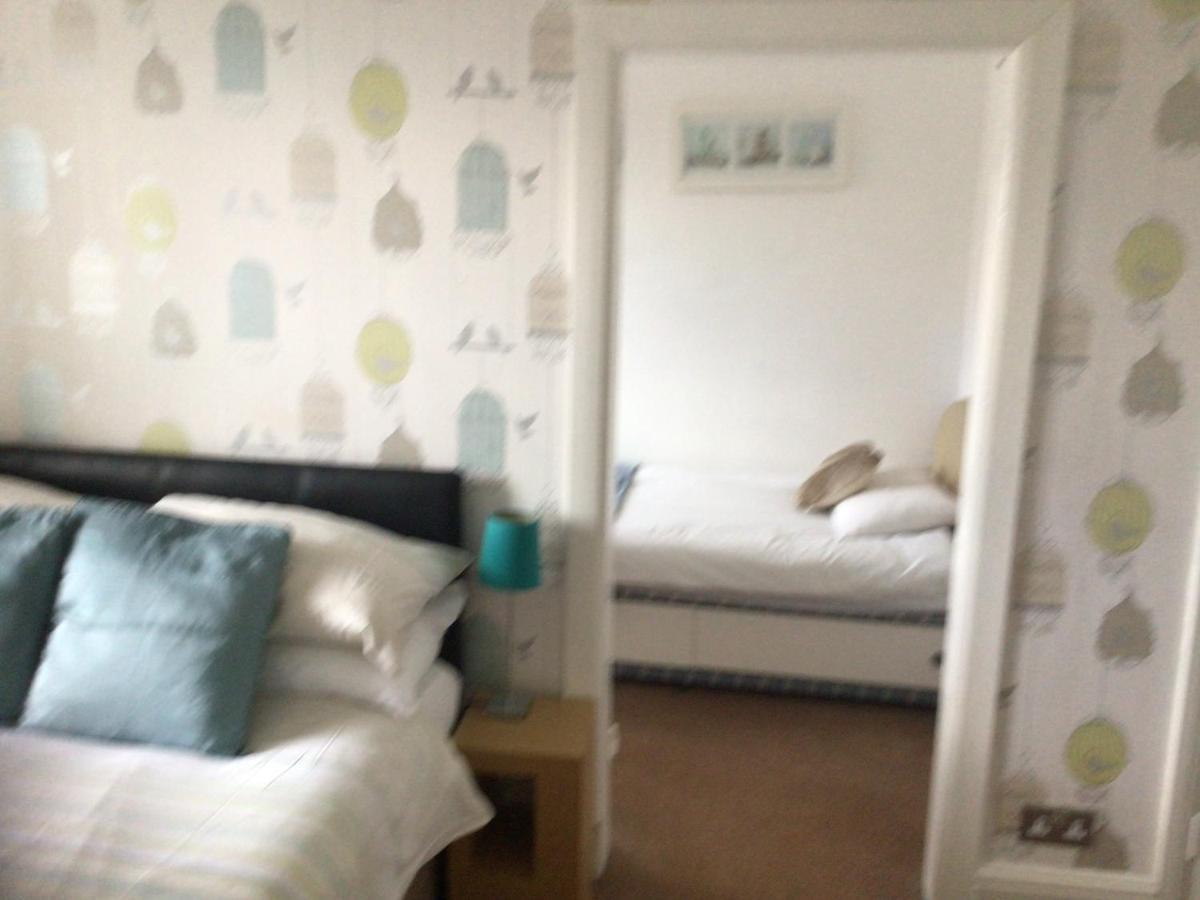Seacrest Guest House Room Only Уитби Екстериор снимка