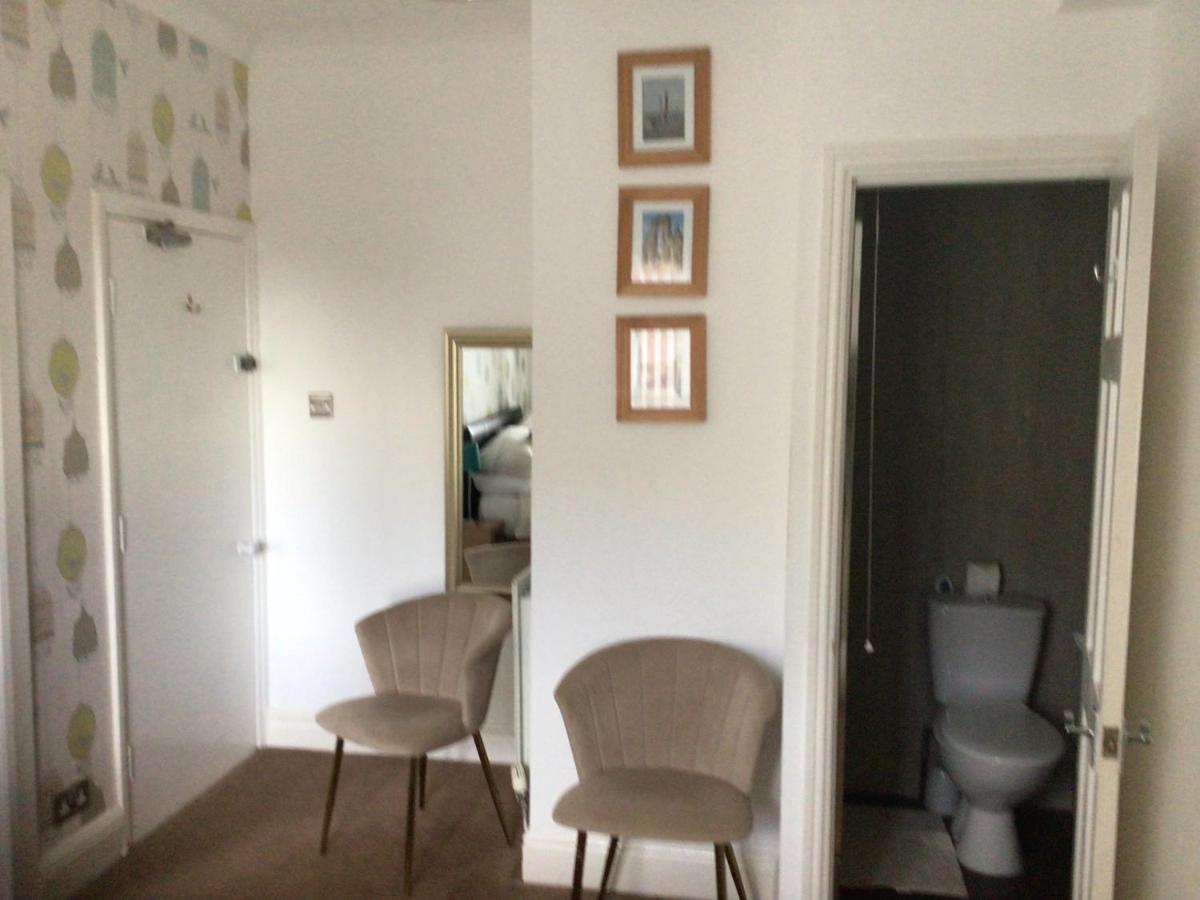 Seacrest Guest House Room Only Уитби Екстериор снимка