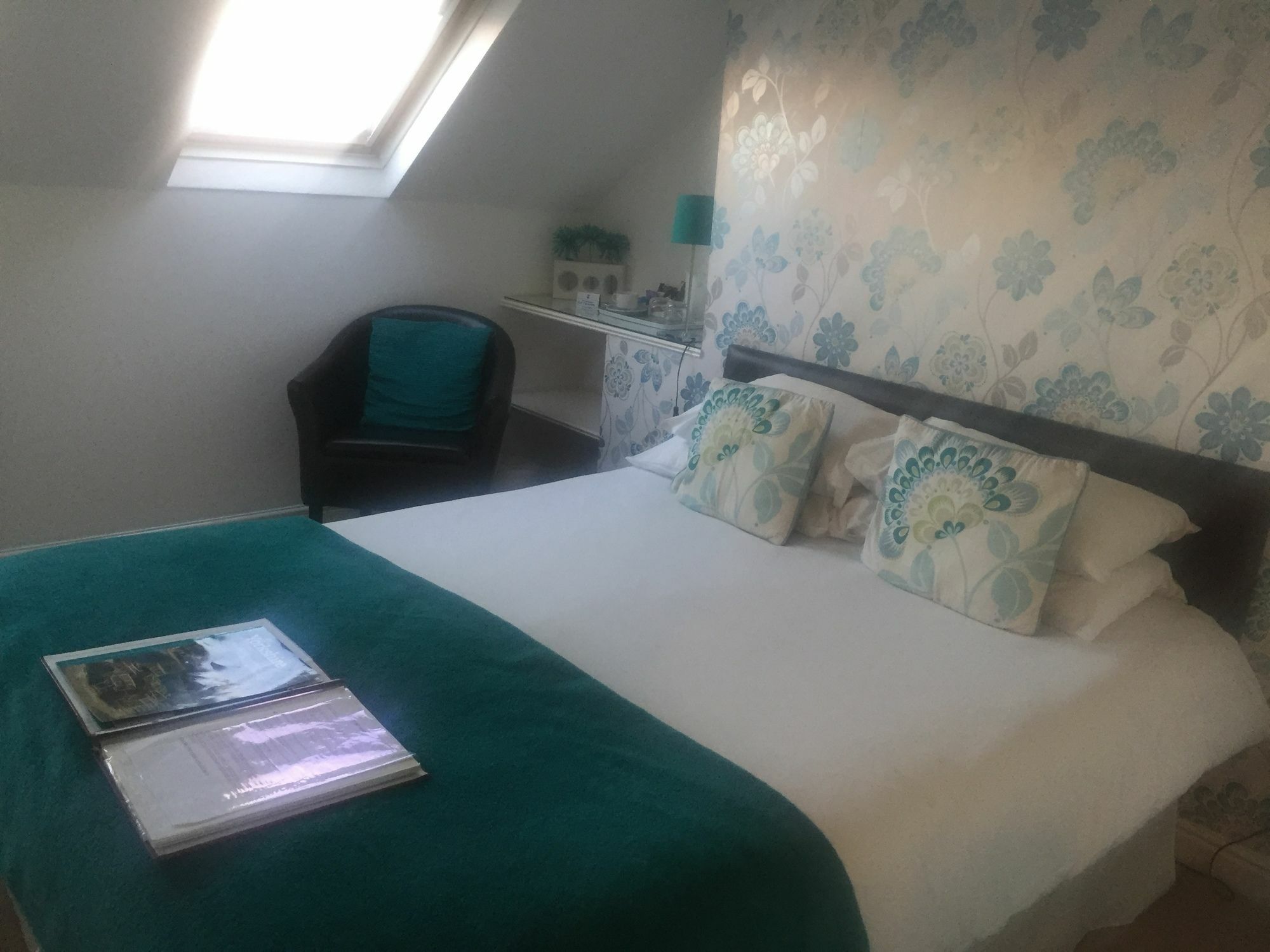 Seacrest Guest House Room Only Уитби Екстериор снимка